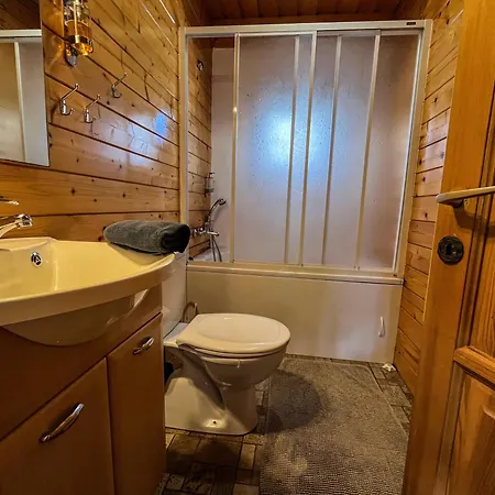 Pod Liscim Kopcem بيت للعطل Vrchlabí